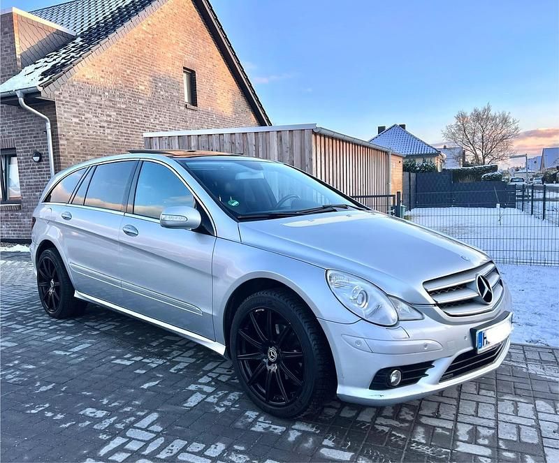 Gebraucht Mercedes R350 AMG line 272 PS (200 kW) 2008 Silber Van / Kleinbus