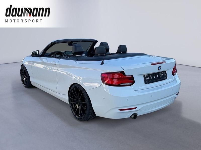 Gebraucht BMW 218 Advantage 136 PS (100 kW) 2018 Weiß Cabrio