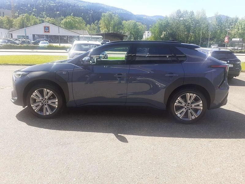 Gebraucht Subaru Solterra 160 kW (218 PS) 2024 Harbor gray pearl black mica SUV