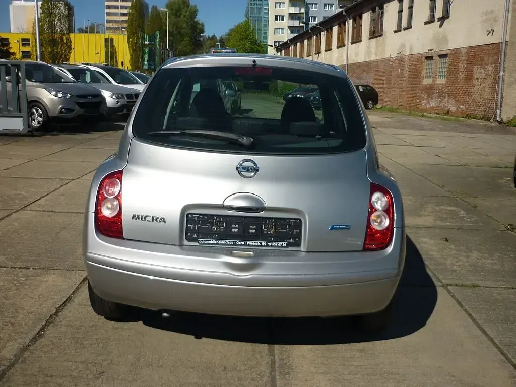 Gebraucht Nissan Micra I-Way 80 PS (58 kW) 2010 Grau Kleinwagen