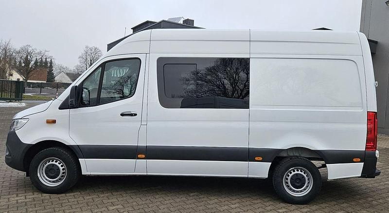 Gebraucht Mercedes Sprinter 170 PS (125 kW) 2023 Weiß Van