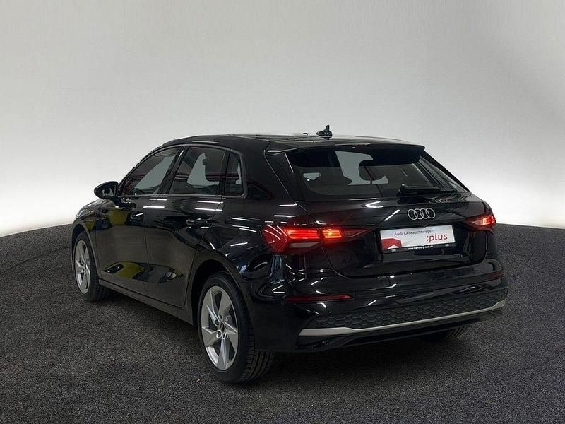 Gebraucht Audi A3 150 PS (110 kW) 2025 0e mythosschwarz metallic Limousine