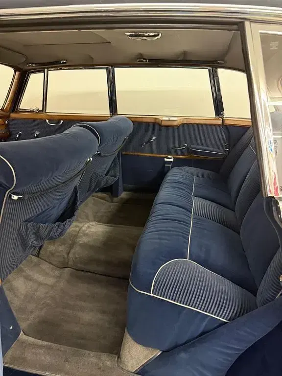 Gebraucht Mercedes 300 160 PS (117 kW) 1960 Blau Limousine
