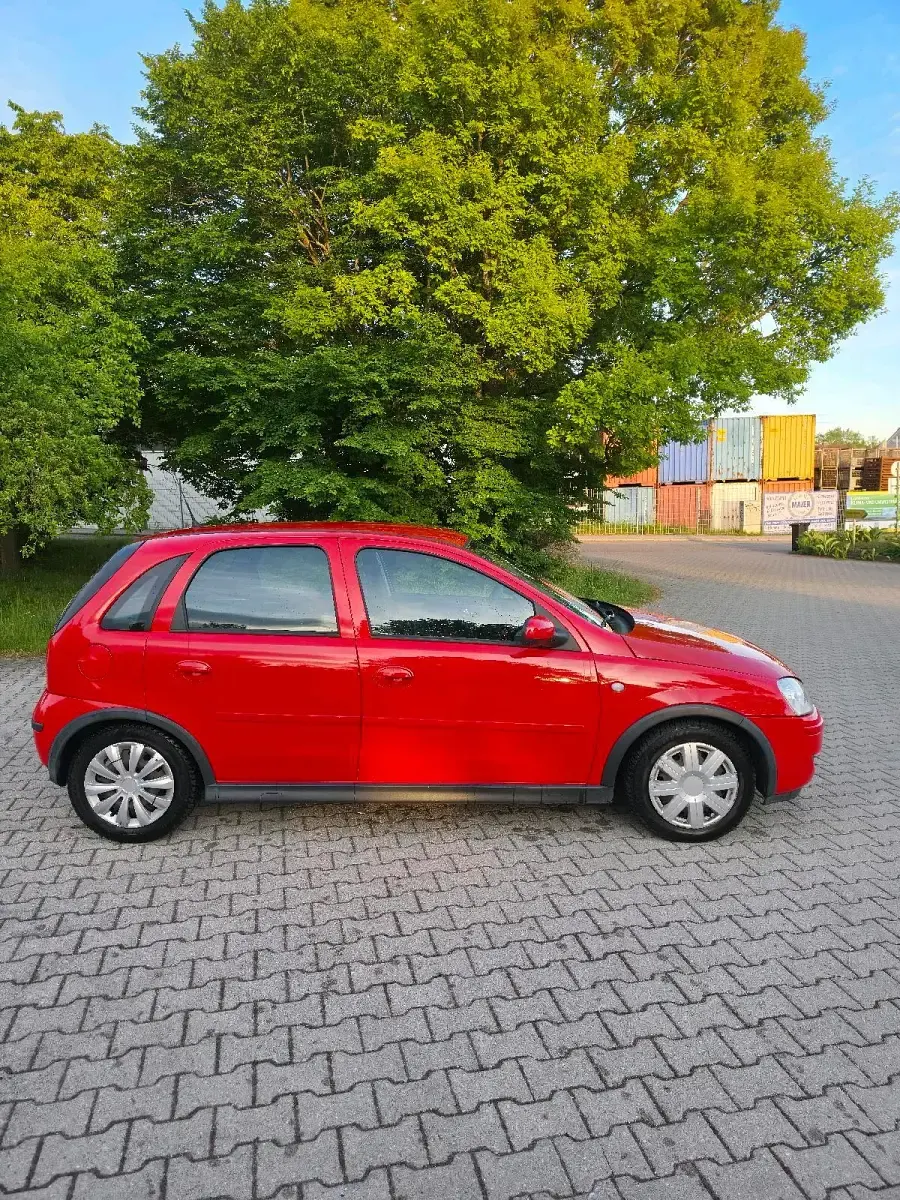 Gebraucht Opel Corsa 90 PS (66 kW) 2005 Rot Kleinwagen