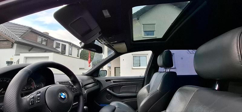 Gebraucht BMW 320 150 PS (110 kW) 2004 Schwarz Kombi