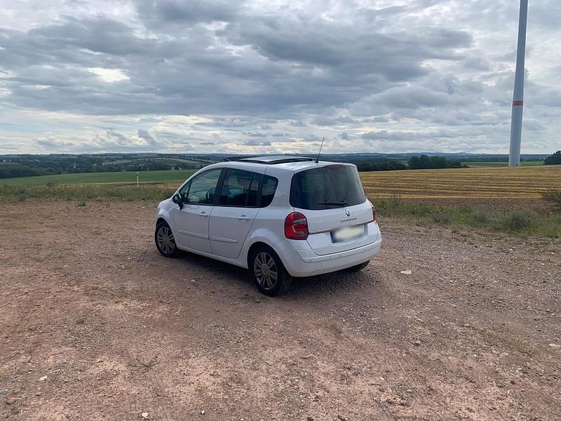 Gebraucht Renault Grand Modus 103 PS (75 kW) 2012 Weiß Van / Kleinbus