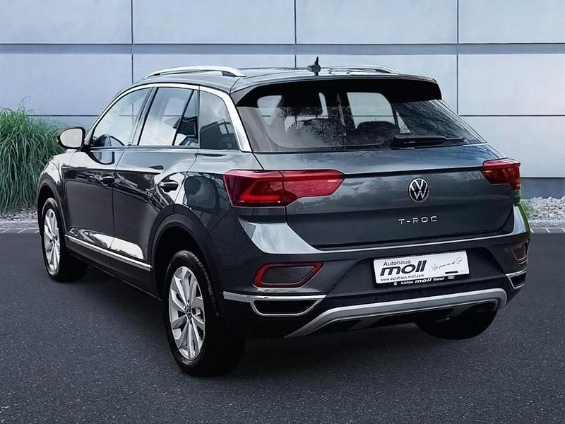 Gebraucht VW T-Roc Style 150 PS (110 kW) 2024 Indiumgrau metallic SUV