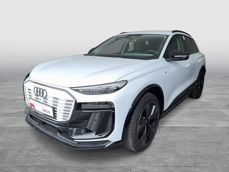 Gebraucht Audi Q6 e-tron Ambiente 284 kW (387 PS) 2025 Gletscherweiß metallic SUV