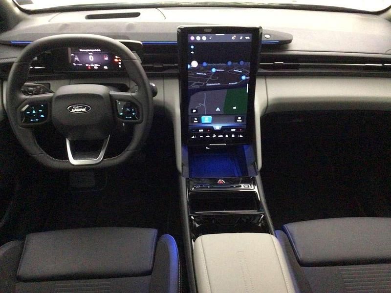 Gebraucht Ford Explorer Premium 250 kW (340 PS) 2024 Agate black SUV