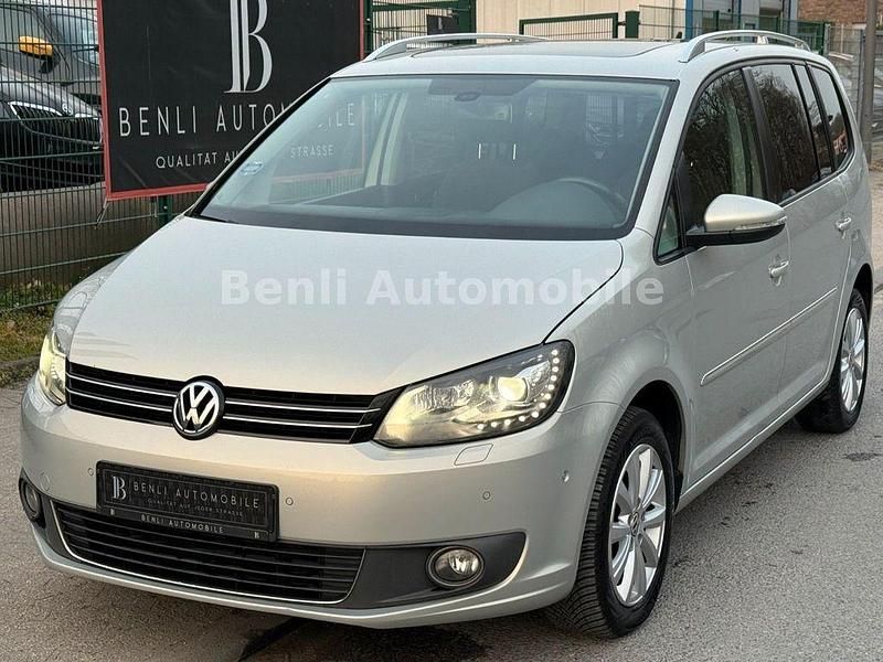 Gebraucht VW Touran Highline 170 PS (125 kW) 2012 Gold Van / Kleinbus