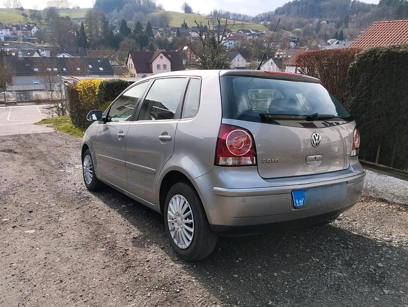 Gebraucht VW Polo Comfortline 80 PS (58 kW) 2007 Grau Kleinwagen