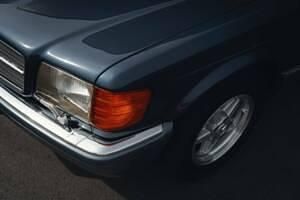 Gebraucht Mercedes 560 300 PS (220 kW) 1990 Blau Coupé