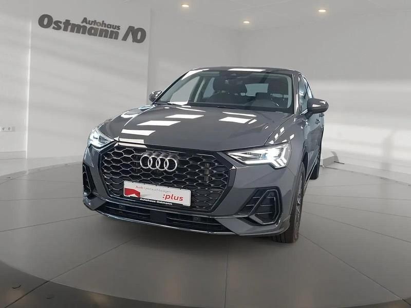 Gebraucht Audi Q3 Sportback Basis 245 PS (180 kW) 2022 Grau SUV