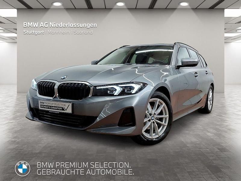 Grau Gebraucht 2024 BMW 320 Shadowline Kombi | 35.990 € - Bild 1/4