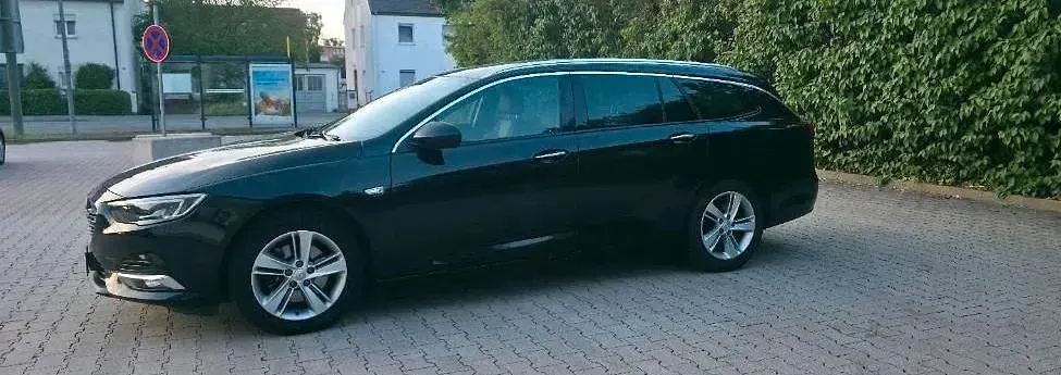 Gebraucht Opel Insignia 165 PS (121 kW) 2018 Schwarz Kombi