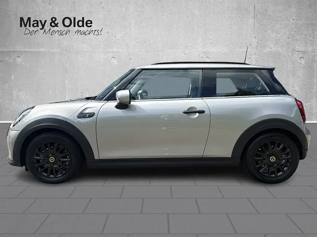 Gebraucht Mini Cooper SE 135 kW (184 PS) 2023 Silber Kleinwagen