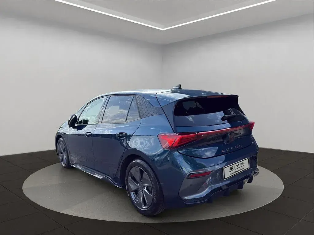 Gebraucht Cupra Born 150 kW (204 PS) 2022 Aurorablau Kleinwagen