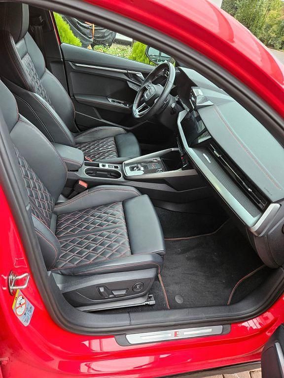 Gebraucht Audi S3 Edition .1 310 PS (228 kW) 2021 Rot Limousine