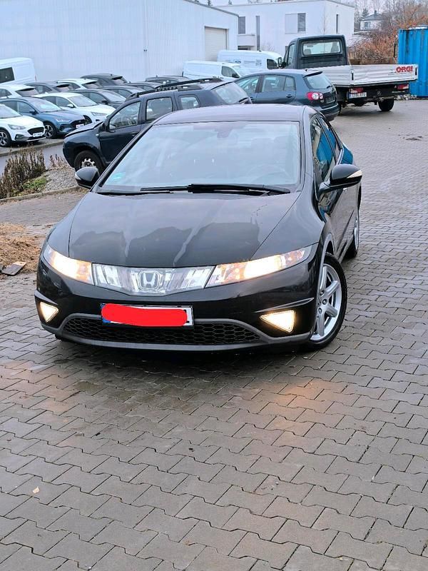 Schwarz Gebraucht 2007 Honda Civic Limousine | 4.900 € (Teuer) - Bild 1/4