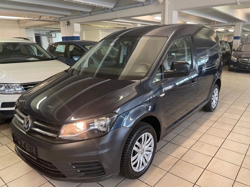 Gebraucht VW Caddy 140 PS (102 kW) 2015 Starlight blue metallic Van / Kleinbus