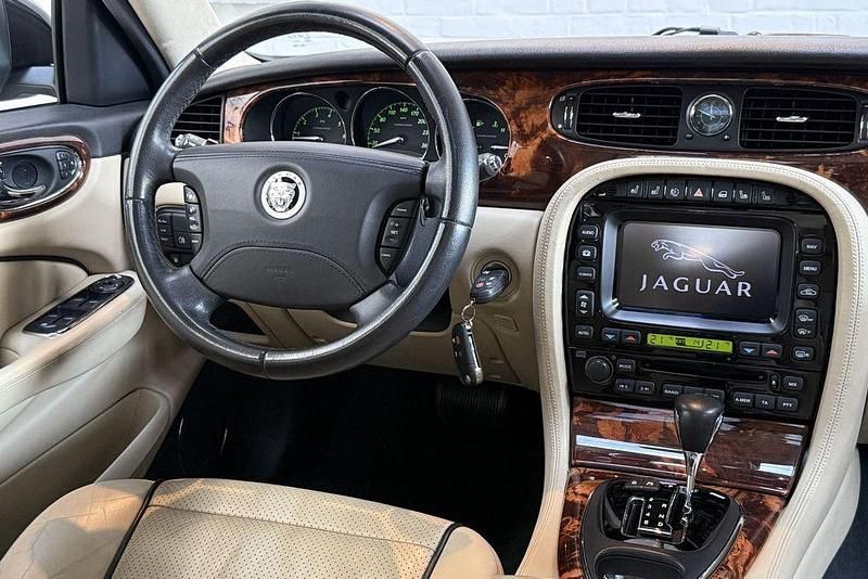 Gebraucht Jaguar XJR Supercharged 396 PS (291 kW) 2008 Schwarz Limousine
