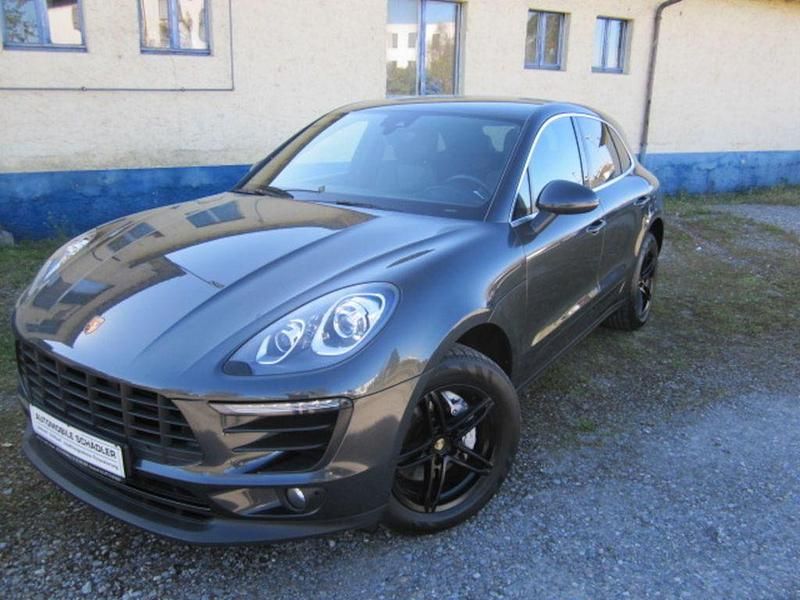 Gebraucht Porsche Macan S 258 PS (189 kW) 2016 Vulkangrau SUV