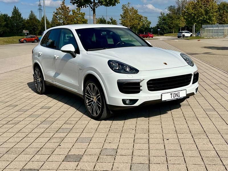Gebraucht Porsche Cayenne Platinum Edition 262 PS (192 kW) 2016 Weiß SUV