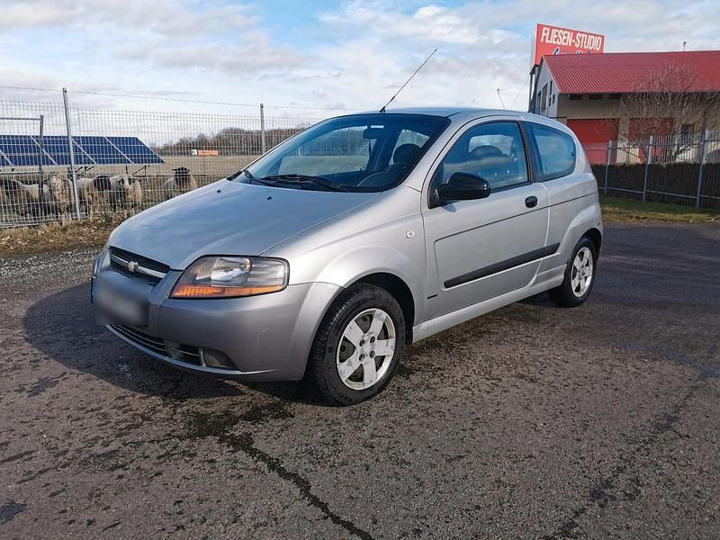 Gebraucht Chevrolet Kalos 72 PS (52 kW) 2006 Silber Kleinwagen