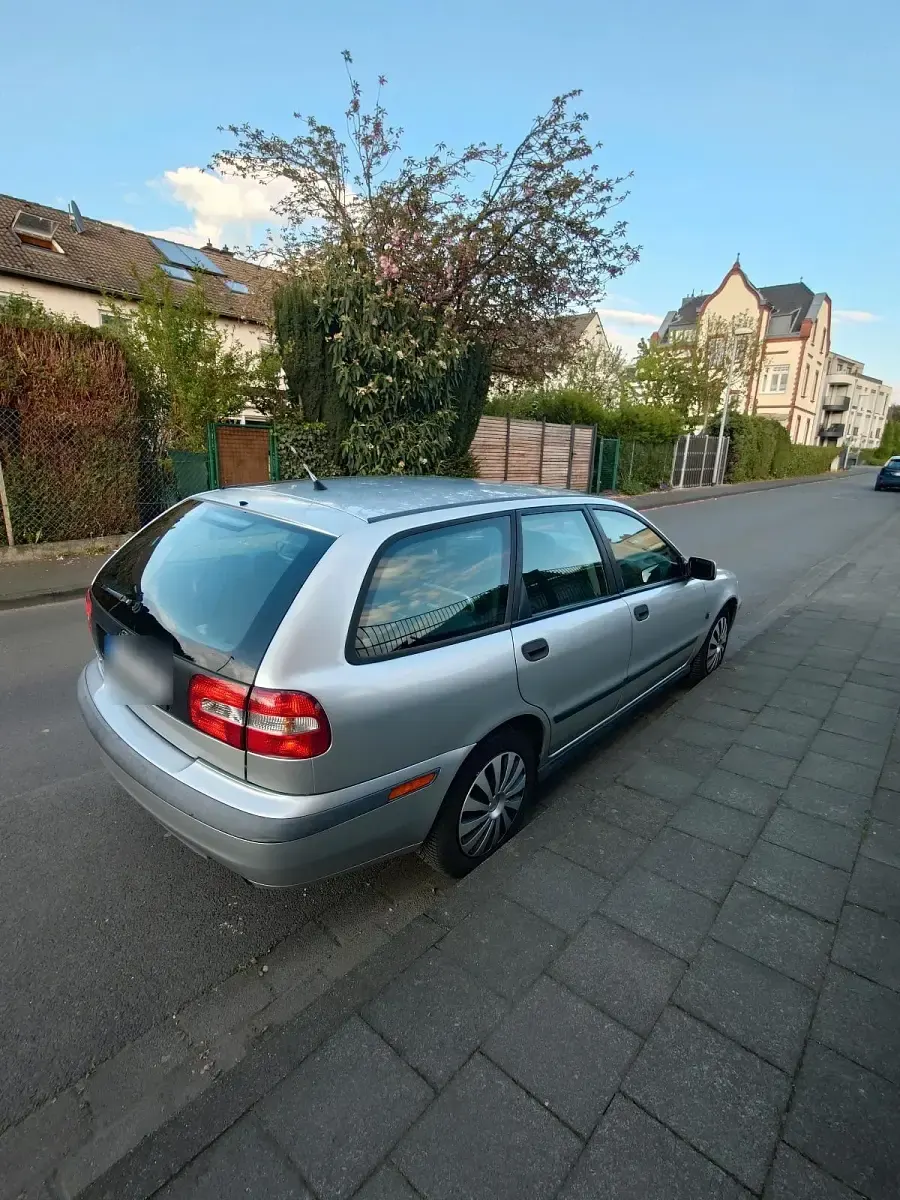 Second-hand Volvo V40 122 CP (89 kW) 2003 Break