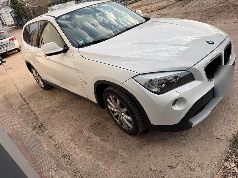 Gebraucht BMW X1 177 PS (130 kW) 2010 Weiß SUV