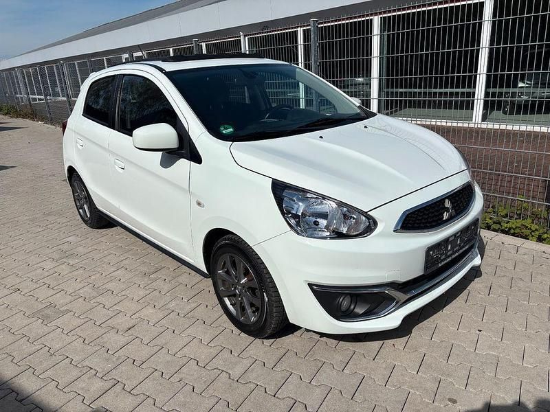 Gebraucht Mitsubishi Space Star Diamant Edition 80 PS (58 kW) 2017 Weiß Kleinwagen