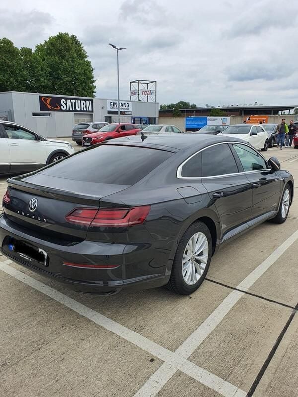 Grau Gebraucht 2019 VW Arteon Limousine | 21.750 € (Fairer Preis) - Bild 1/4