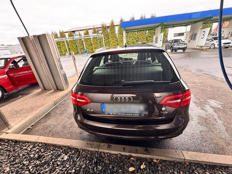 Gebraucht Audi A4 S-Line 177 PS (130 kW) 2014 Braun Kombi