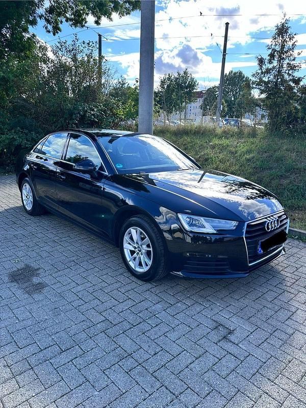 Gebraucht Audi A4 Ambiente 150 PS (110 kW) 2017 Schwarz Limousine