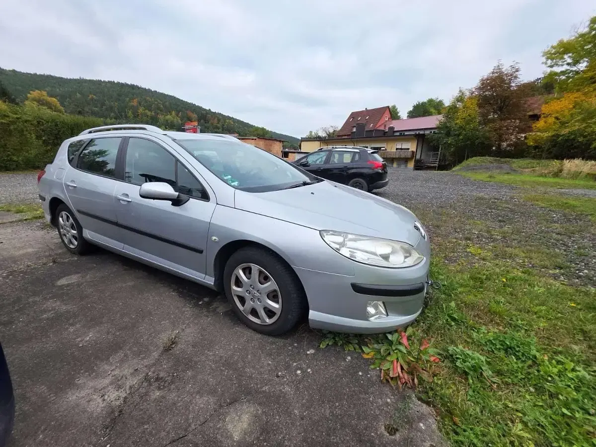 Gebraucht Peugeot 407 109 PS (80 kW) 2007 Silber Kombi