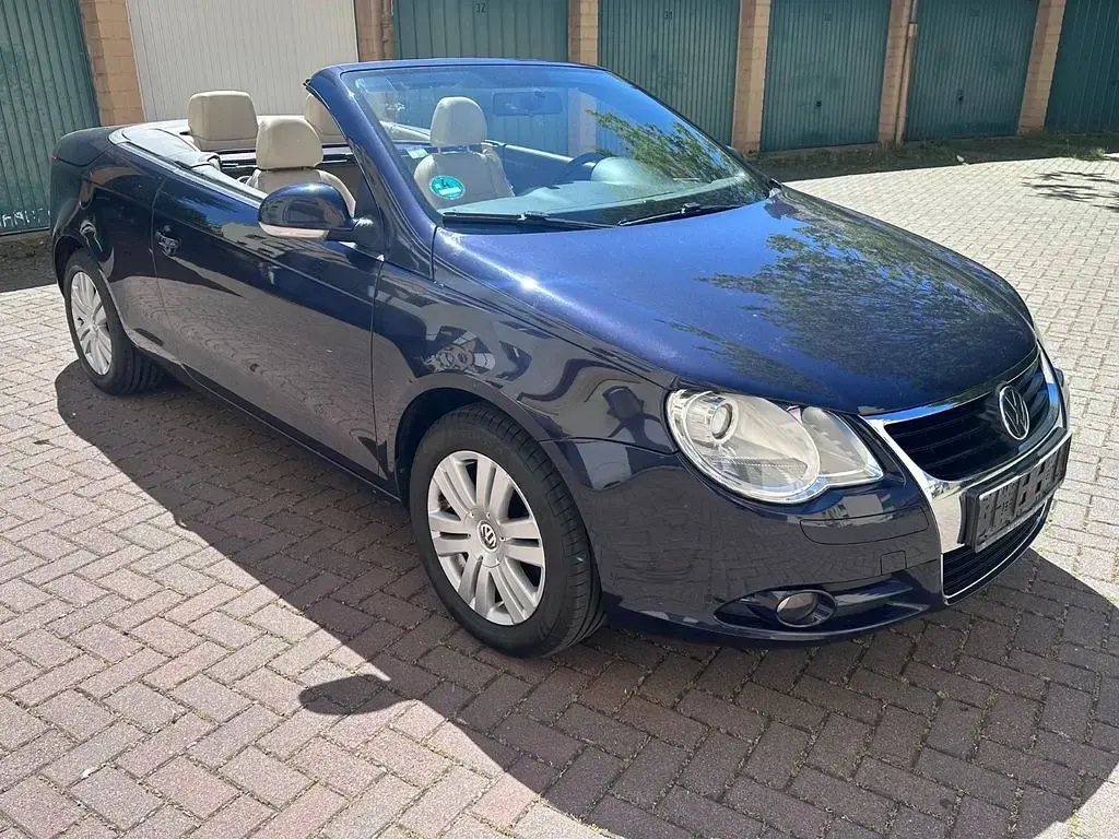 Używany VW Eos Individual 150 KM (110 kW) 2006 Niebieski Kabriolet
