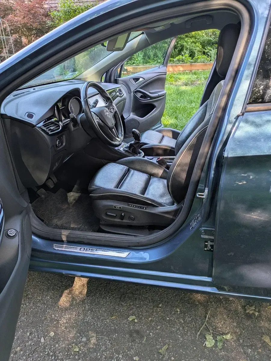 Gebraucht Opel Astra 160 PS (117 kW) 2016 Blau Kombi