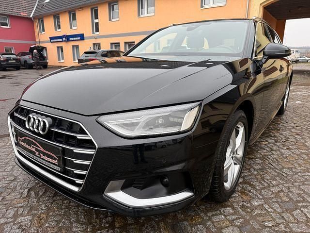 Schwarz Gebraucht 2019 Audi A4 Advanced Kombi | 22.500 € (Fairer Preis) - Bild 1/4