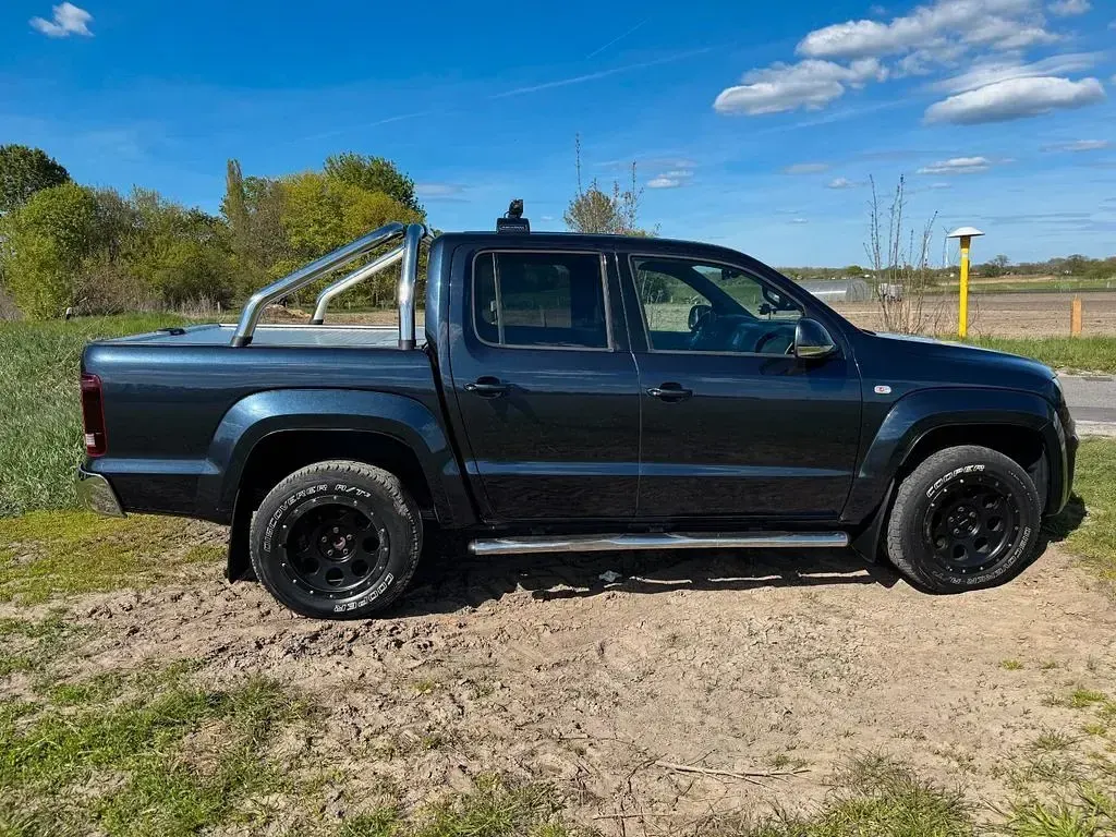 Używany VW Amarok 258 KM (189 kW) 2019 Niebieski Pickup