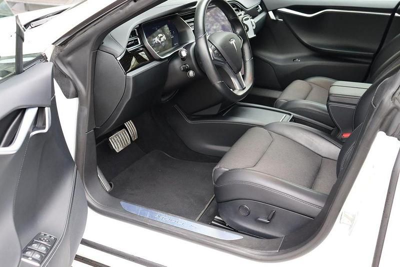 Second-hand Tesla Model S 284 kW (387 CP) 2017 Alb Hatchback