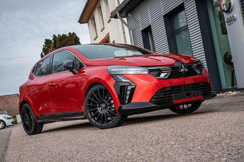Neu Mitsubishi Colt Select 91 PS (66 kW) 2025 Rot Limousine
