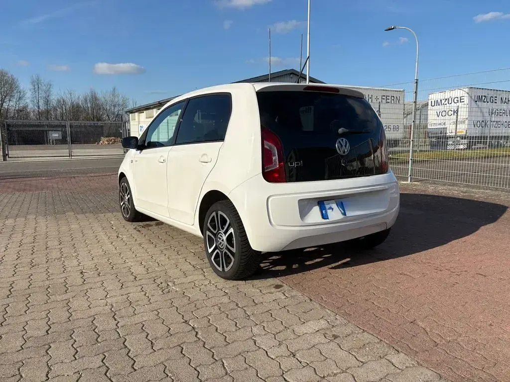 Gebraucht VW up! Cup 60 PS (44 kW) 2014 Weiß Kleinwagen