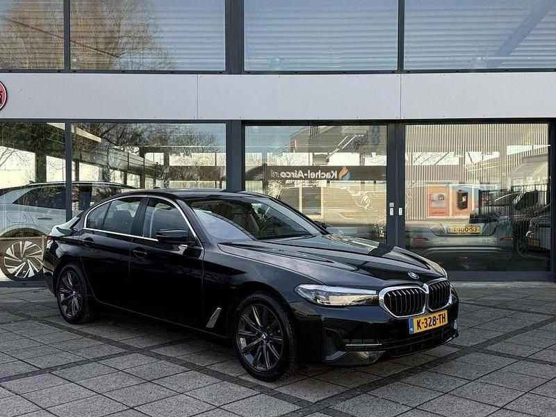 Gebraucht BMW 520 Efficient Dynamics 184 PS (135 kW) 2021 Schwarz Limousine
