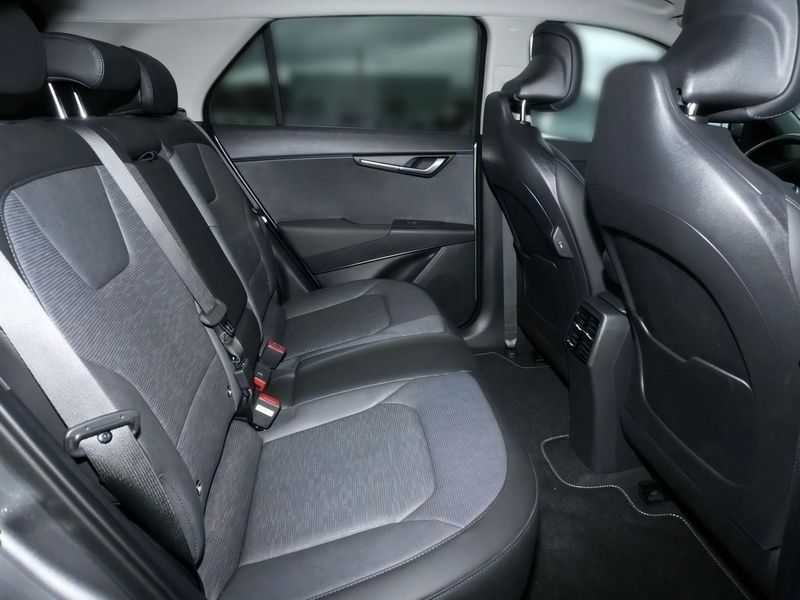 Gebraucht Kia e-Niro Inspiration 150 kW (204 PS) 2024 Grau SUV