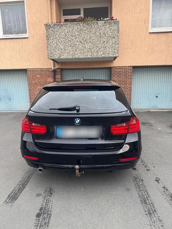 Gebraucht BMW 320 184 PS (135 kW) 2014 Kombi