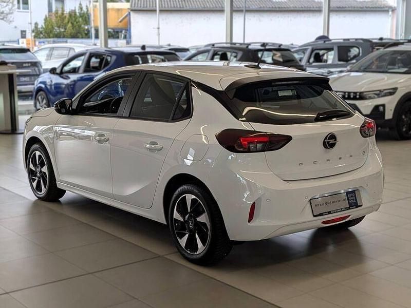 Gebraucht Opel Corsa-e Edition 100 kW (136 PS) 2023 Weiß Kleinwagen