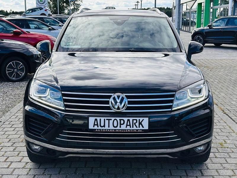 Gebraucht VW Touareg Terrain Tech 262 PS (192 kW) 2017 Schwarz SUV