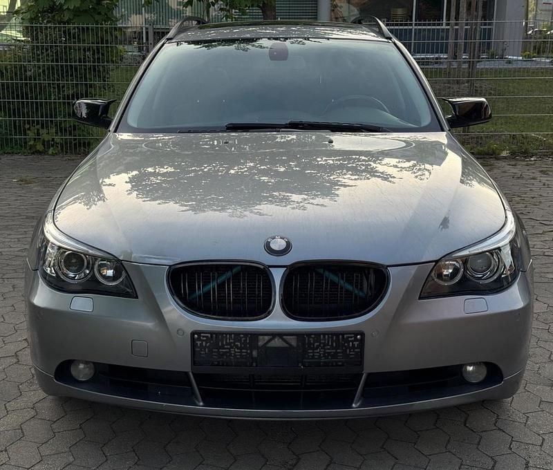 Usata BMW 525 192 CV (141 kW) 2004 Grigio Station wagon