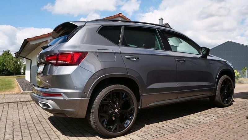 Second-hand Seat Ateca FR 150 CP (110 kW) 2023 Gri SUV