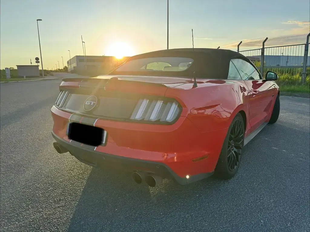 Gebraucht Ford Mustang GT 485 PS (356 kW) 2016 Rot Cabrio